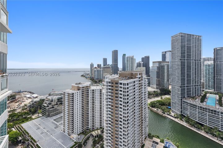 Property Photo:  900 Brickell Key Blvd 3005  FL 33131 