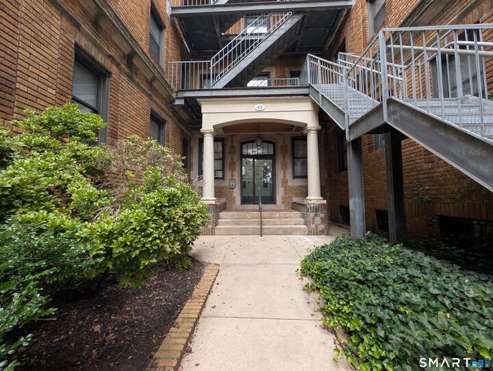 Property Photo:  43 Granite Street B5  CT 06320 