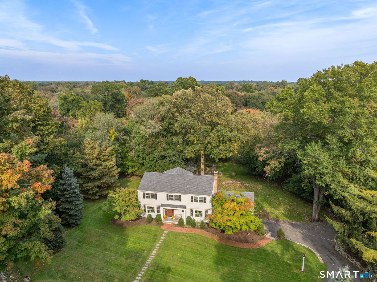 Property Photo:  11 Turkey Hill Circle  CT 06880 