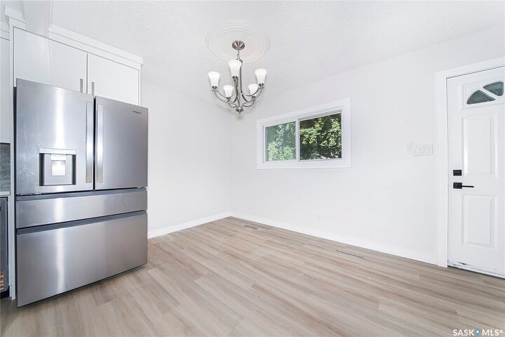 Property Photo: 451 R Avenue S SK S7M 2Z4