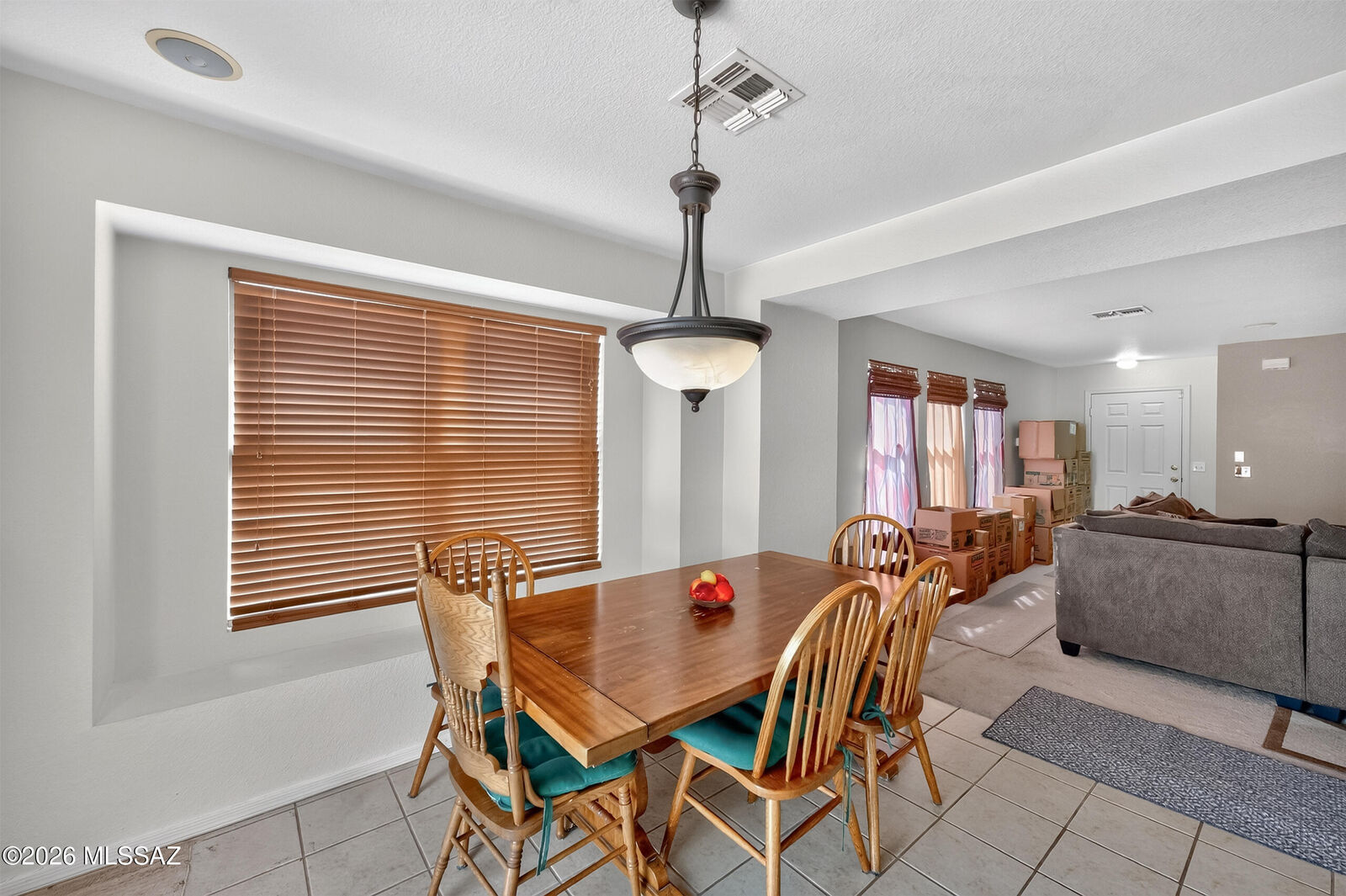 Property Photo: 10047 E Arizona Sunset Drive AZ 85747