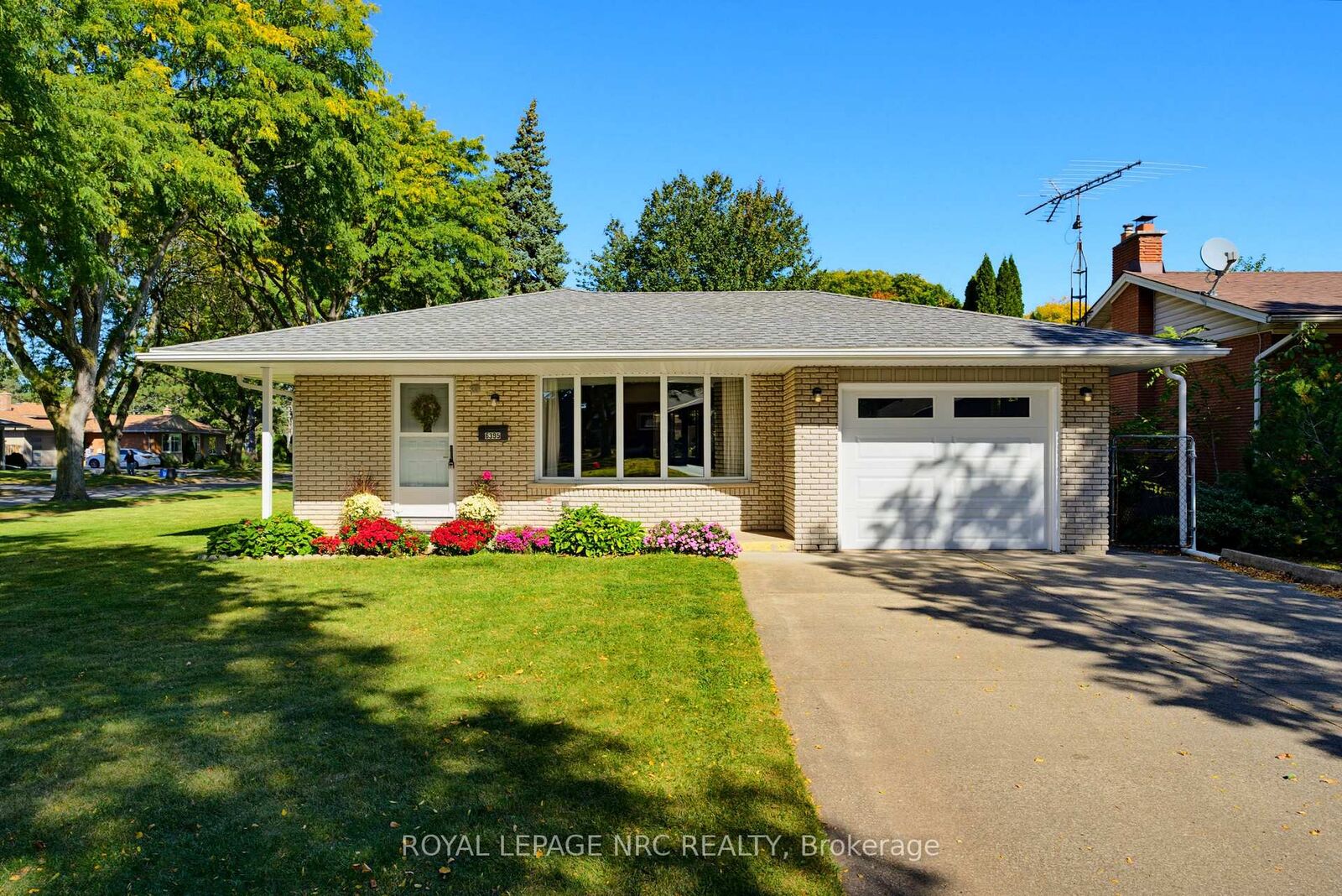 Property Photo:  6395 Glengate Street  ON L2E 5S5 