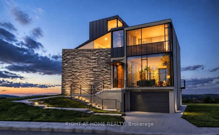 Property Photo:  379 Ellis Park Road  ON M6S 2V7 