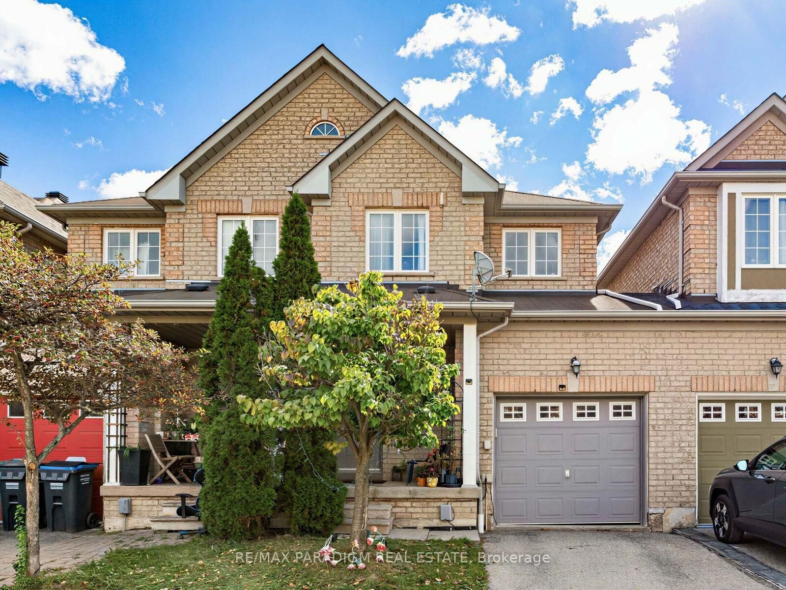 Property Photo:  3072 Turbine Crescent  ON L5M 6W9 