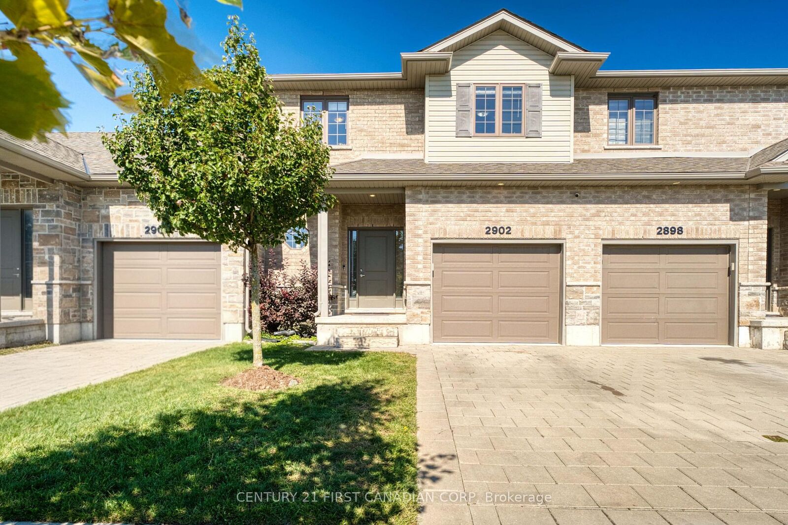 Property Photo:  2902 Tokala Trail 47  ON N6G 0T9 