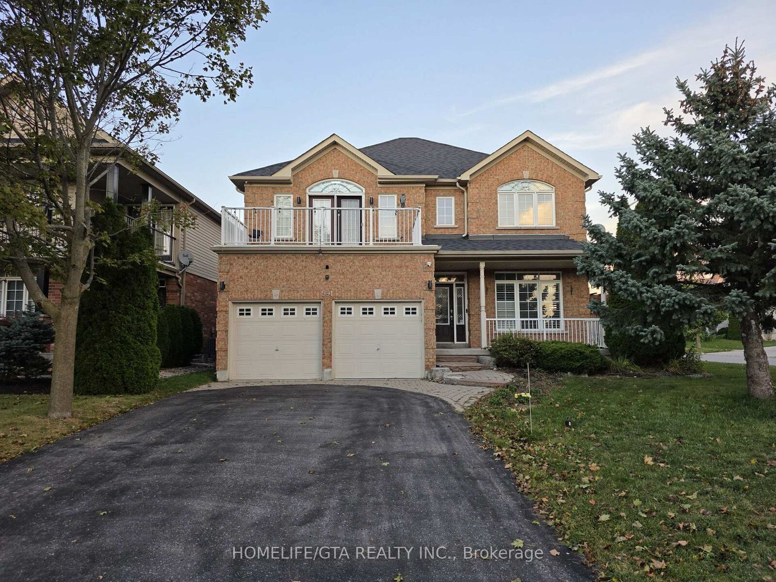 Property Photo:  591 Oxbow Crescent  ON L1K 3A8 