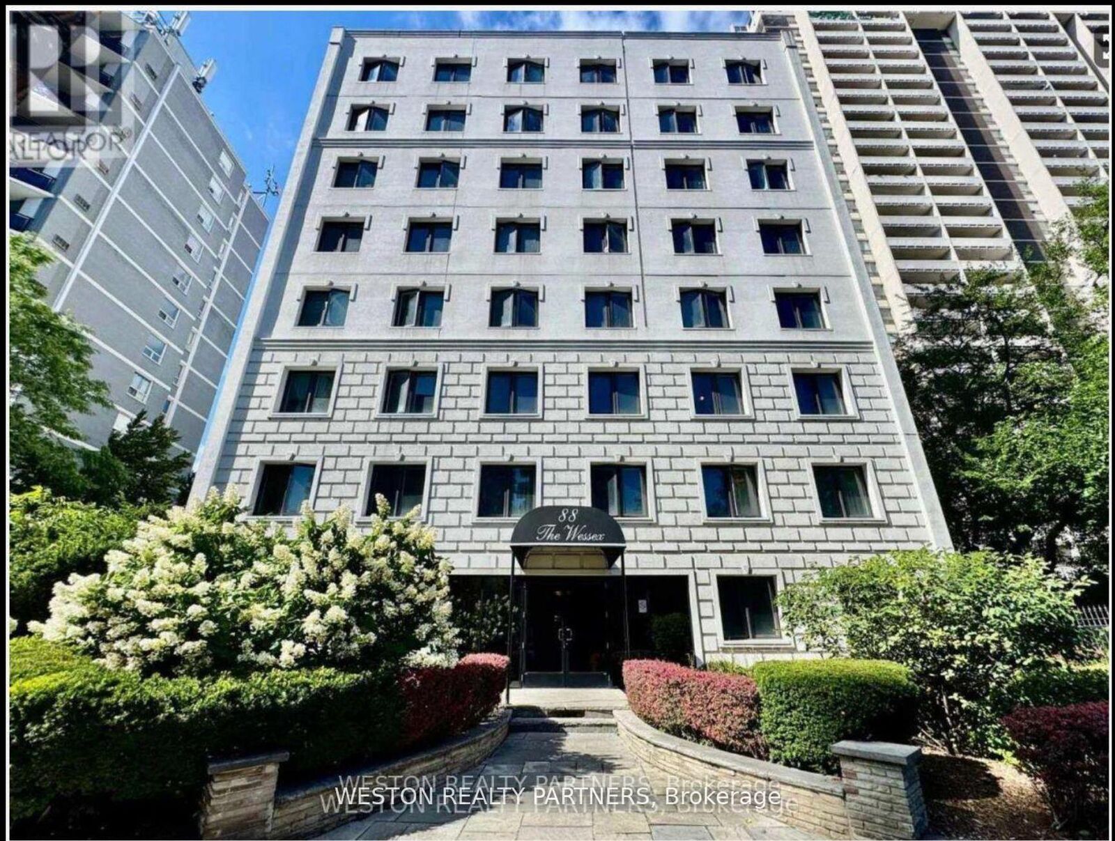 Property Photo:  88 Wellesley Street E 709  ON M4Y 1H4 