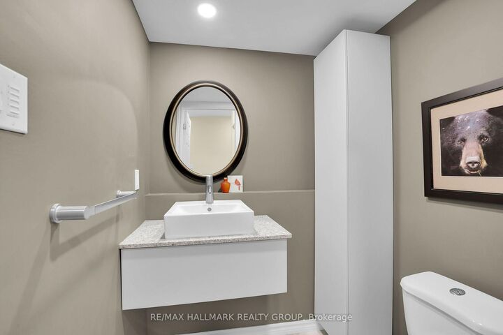 Property Photo:  525 Hilson Avenue 6  ON K1Z 6C9 