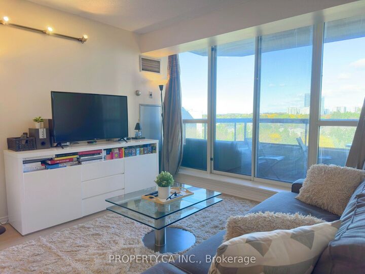 Property Photo:  91 Townsgate Drive 701  ON L4J 8E8 