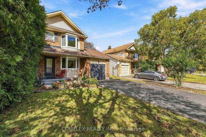 Property Photo:  18 Stanley Drive  ON L1A 3W6 