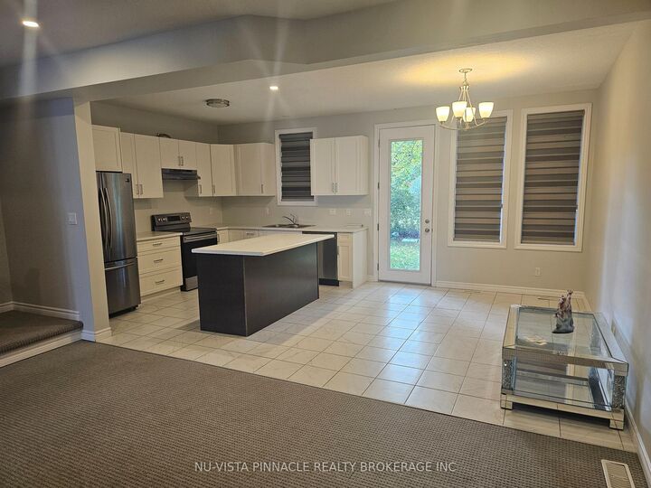 Property Photo:  2039 Cedarpark Drive  ON N5X 0N2 