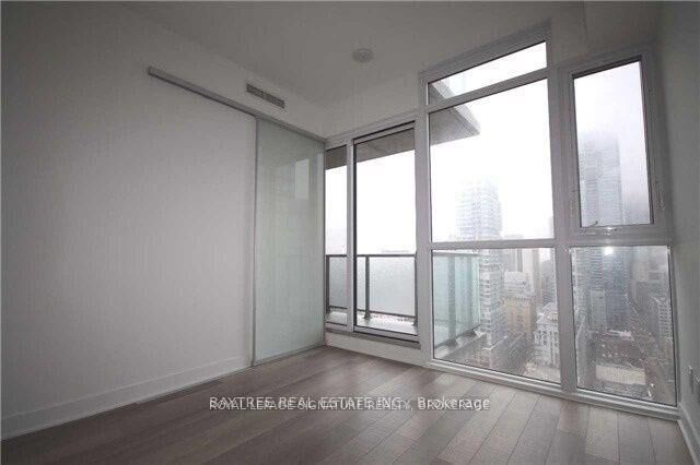 Property Photo: 290 Adelaide Street W 3409 ON M5V 1P6