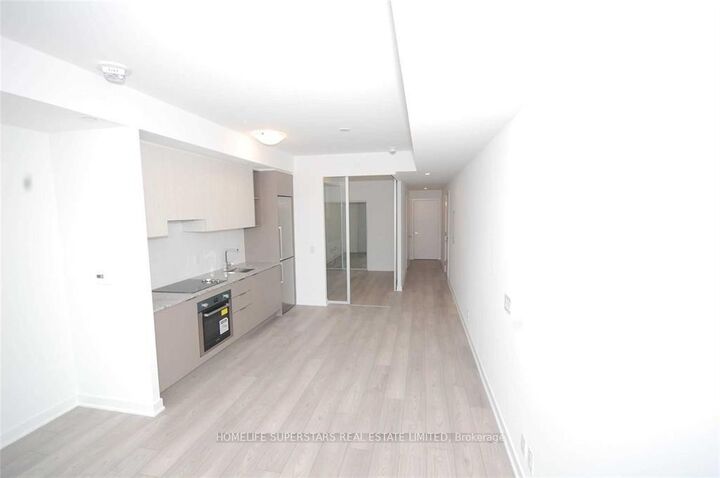 Property Photo:  120 Parliament Street 1813  ON M5A 2Y8 
