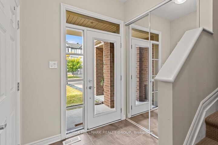 Property Photo:  523 Thimbleberry Row  ON K4A 1C2 