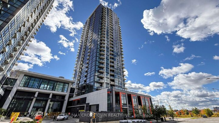 Property Photo:  75 Eglinton Avenue W 402  ON L5R 0E5 