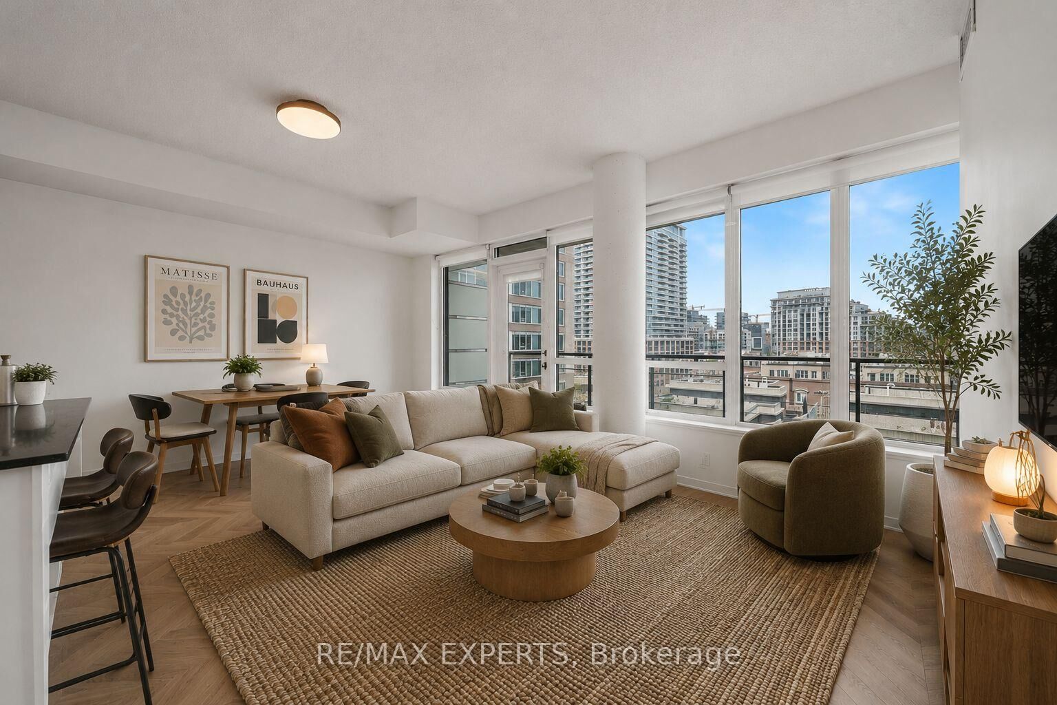 Property Photo:  55 East Liberty Street 715  ON M6K 3P9 