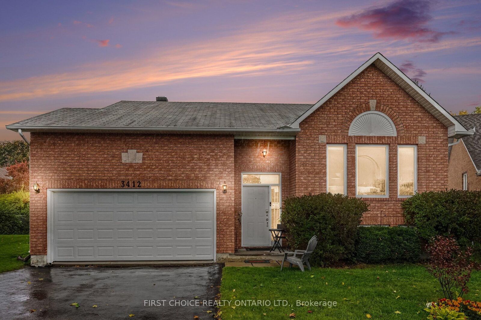 Property Photo:  3412 Descotes Circle  ON K4K 1A9 