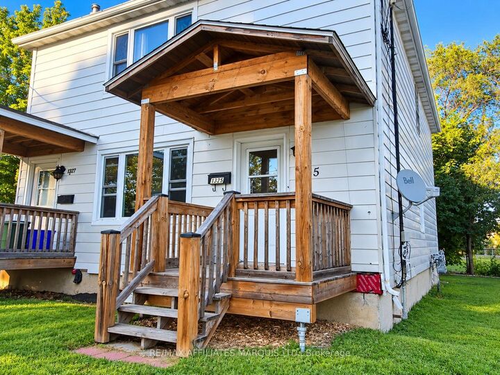 Property Photo:  1325 Reneal Street  ON K6H 3L5 