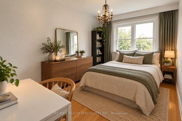 Property Photo:  163 Morrison Avenue 3  ON M6E 1M7 