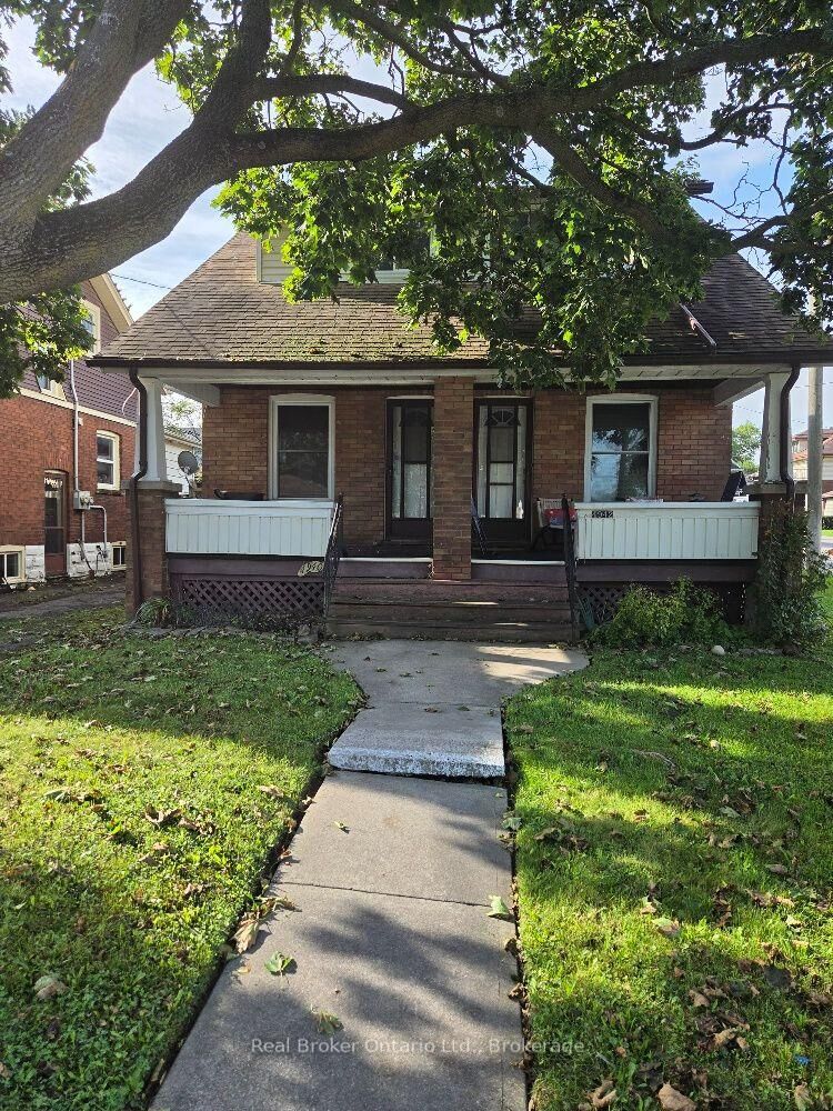 Property Photo:  4940 Armoury Street  ON L2E 1T1 