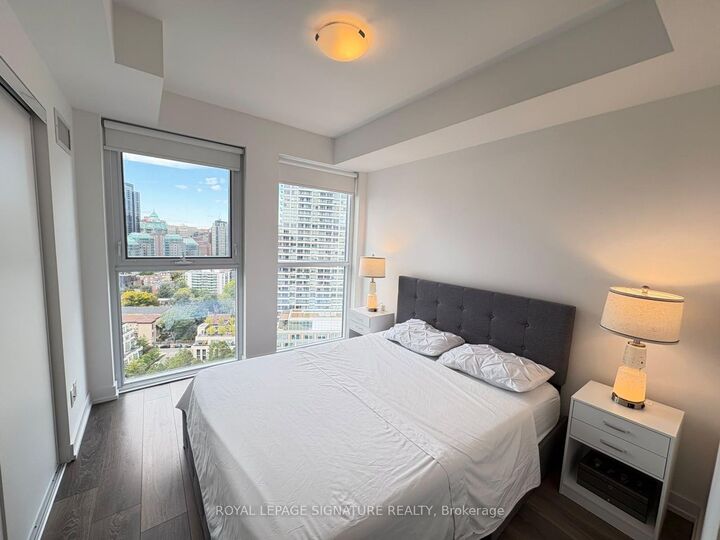 Property Photo: 159 Wellesley Street 2210 ON M4Y 0H5