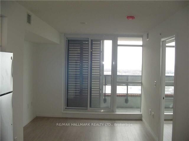 Property Photo:  830 Lawrence Avenue W 2001  ON M6A 0B2 