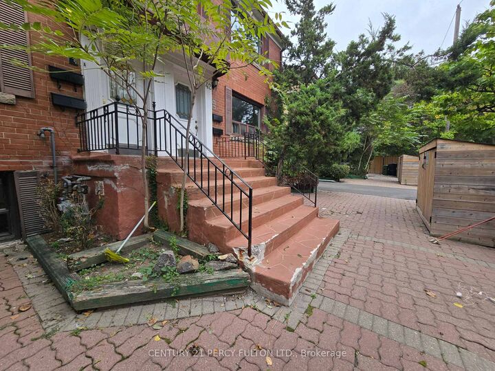 Property Photo:  40 Hillsdale Avenue E 40 B  ON M4S 1T5 
