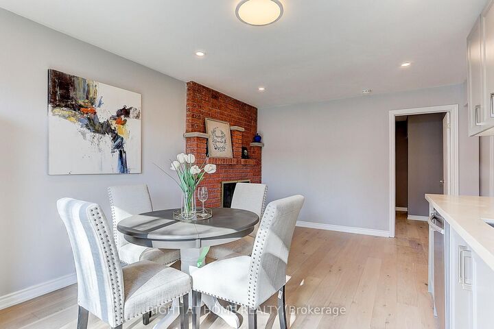 Property Photo:  87 Stockdale Crescent Ground Unit  ON L4C 3T1 