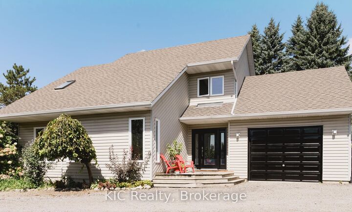 Property Photo:  14 Gordon Street  ON K0K 1C0 