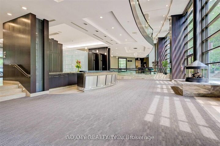 Property Photo:  23 Sheppard Avenue E 711  ON M2N 0C8 