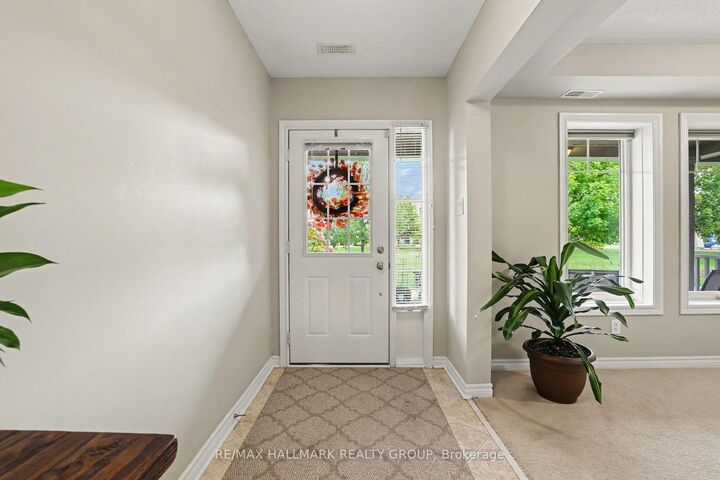 Property Photo:  614 Martinique Lane  ON K2S 0L9 