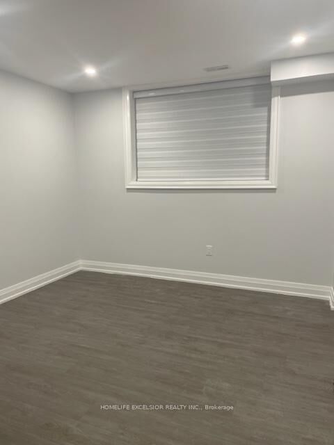 Property Photo:  57 Phillip Avenue Lower  ON M1N 3R1 