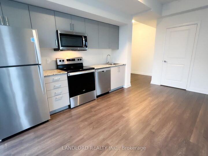 Property Photo:  10 Meadowglen Place 1202  ON M1G 0A8 