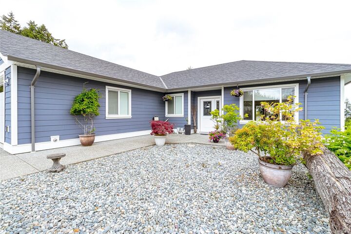 Property Photo:  3205 Douglas St  BC V0R 1K2 