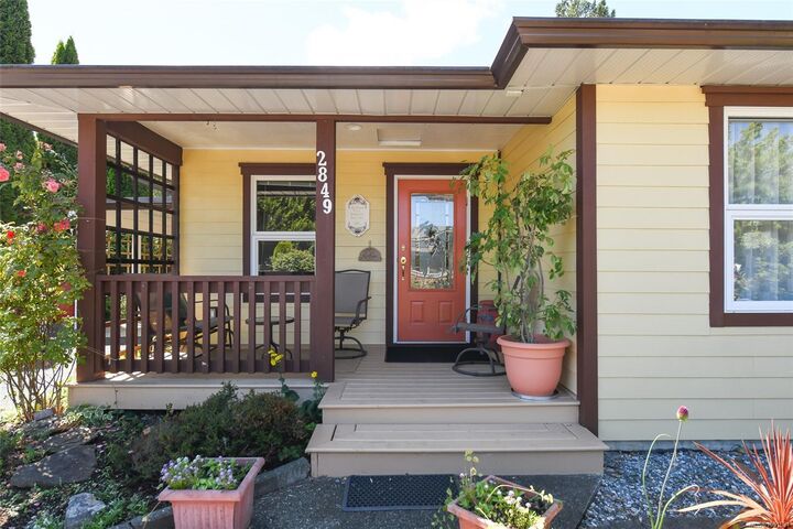 Property Photo:  2849 Penrith Ave  BC V0R 1S0 