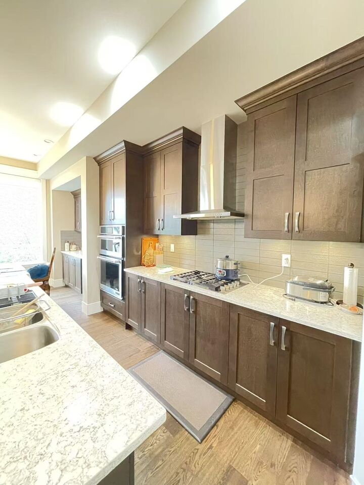 Property Photo:  3000 Helc Place  BC V3Z 0C7 