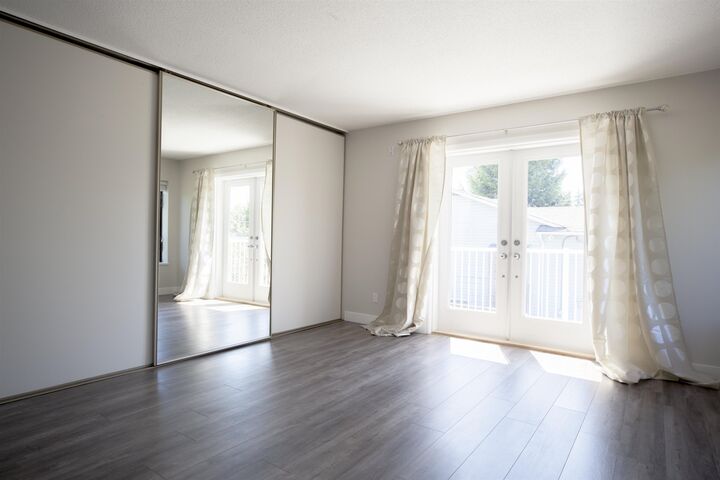 Property Photo:  11604 75A Avenue  BC V4C 1J4 