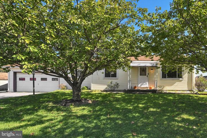 Property Photo:  1161 Main Street  PA 19555 