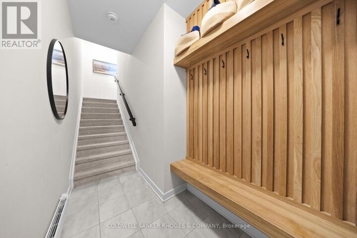 Property Photo:  704 Mishi Private  ON K1K 5C5 