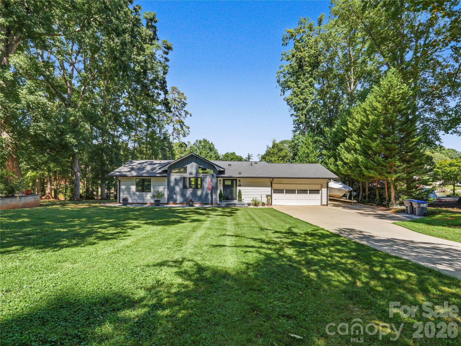 Property Photo:  201 Wood Duck Loop  NC 28117 