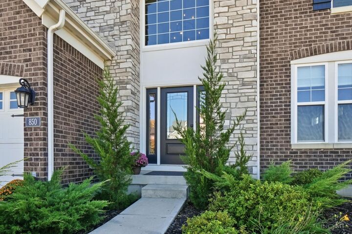 Property Photo:  850 Sand Trap Place  OH 45036 