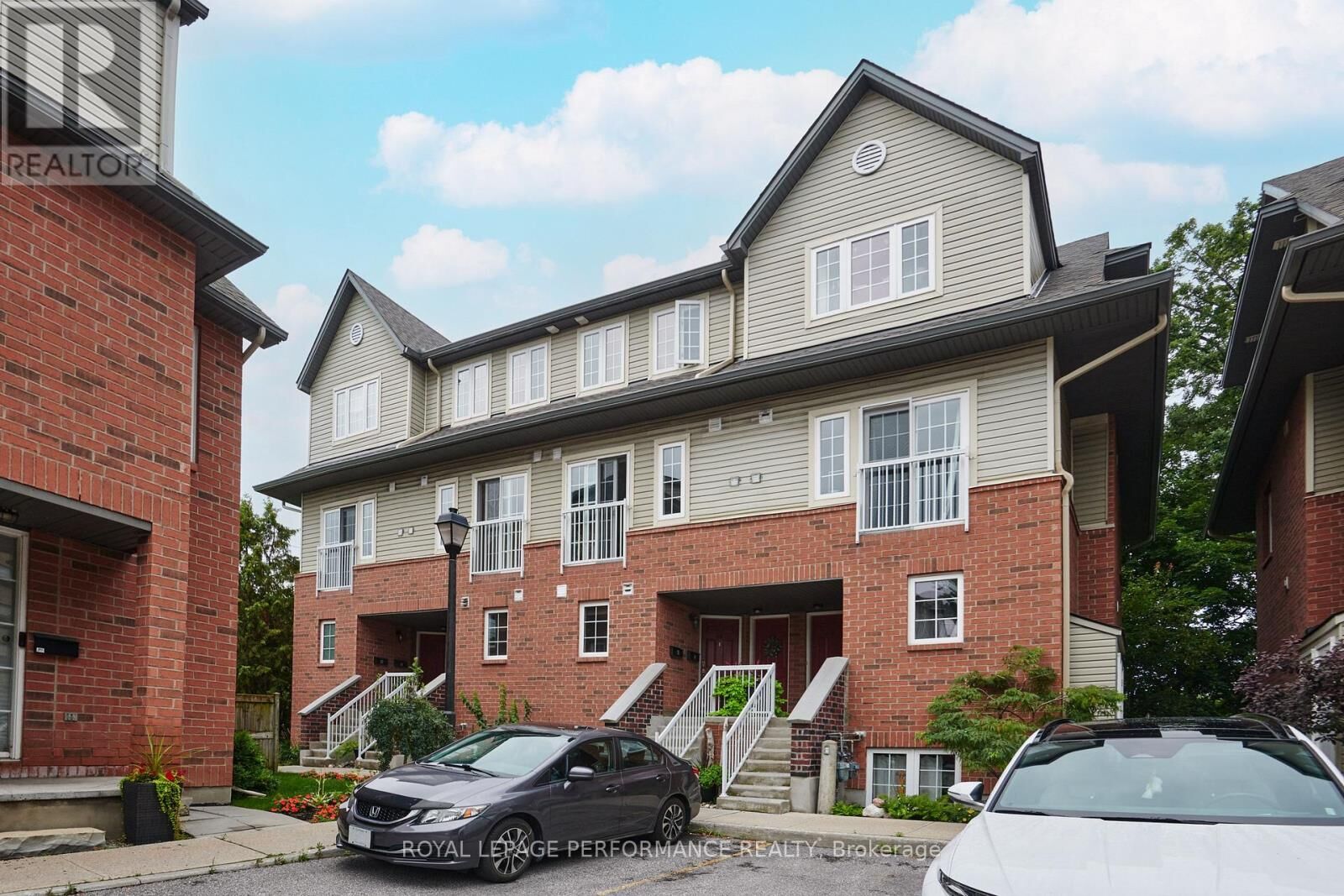 Property Photo: 64 Mayflower Private ON K2B 0A2