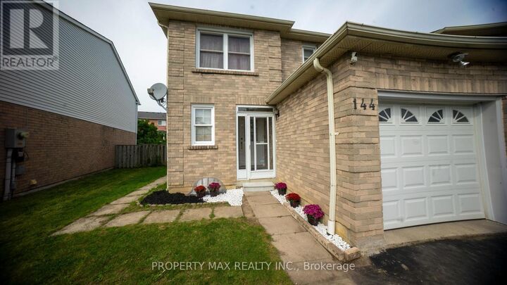 Property Photo:  144 Bellrock Drive  ON M1V 3G6 