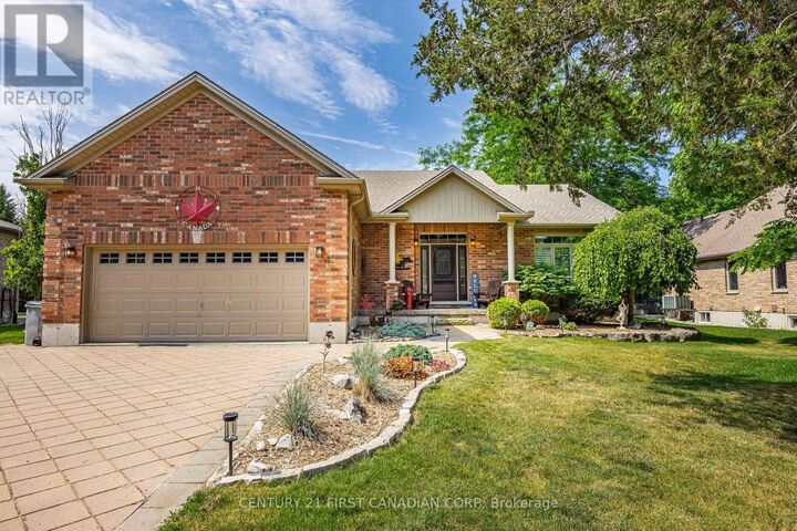 Property Photo: 10159 Meadowlily Crescent ON N0M 1T0