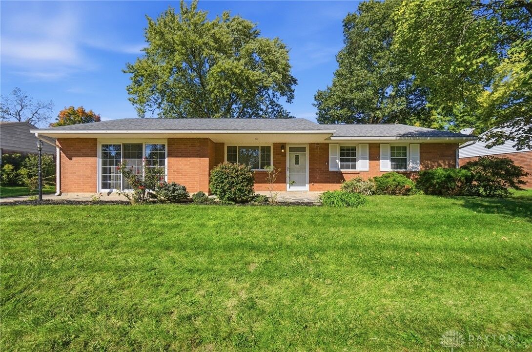 Property Photo:  2525 Allenby Place  OH 45449 