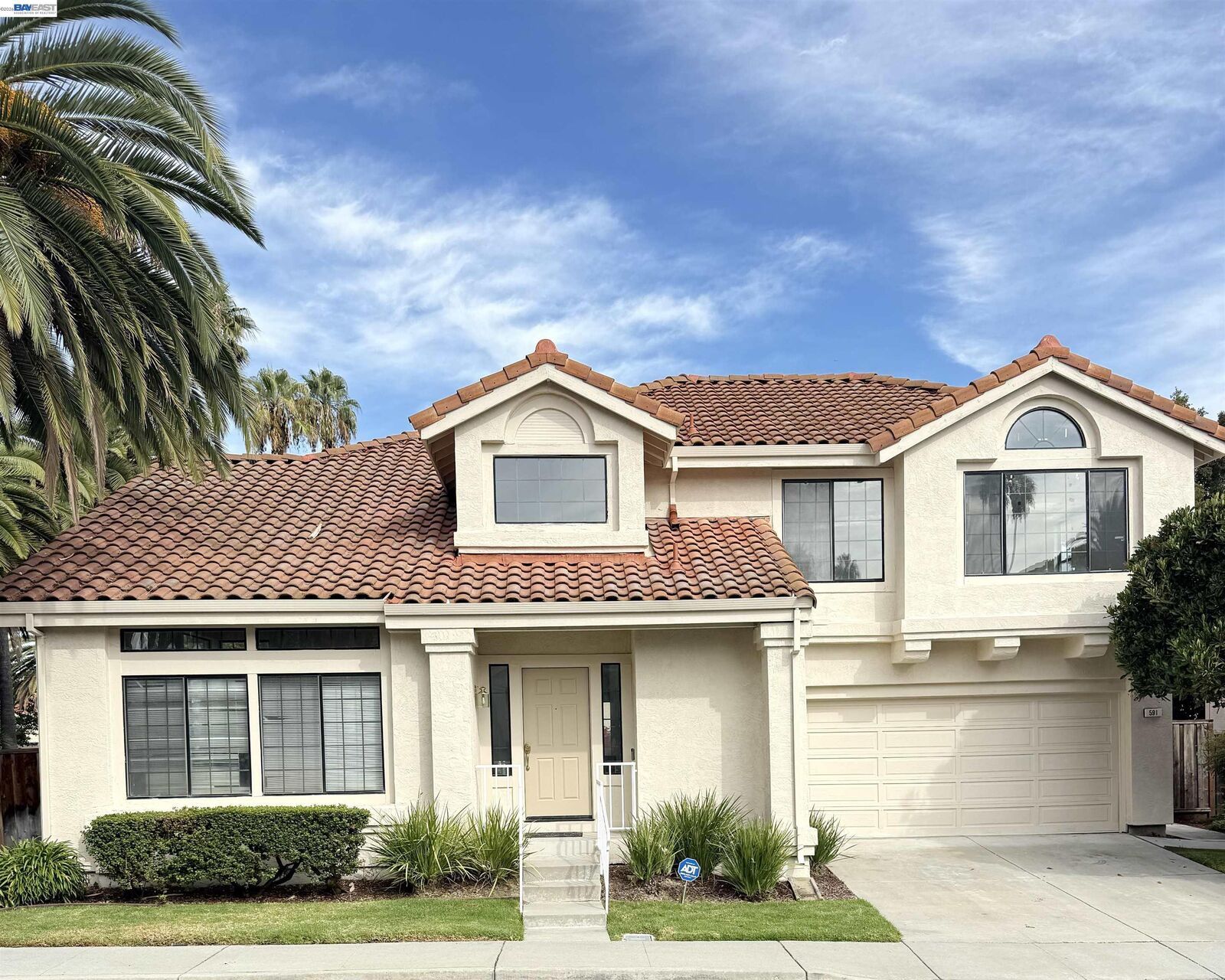 Property Photo:  591 Azevedo Cmn  CA 94539 