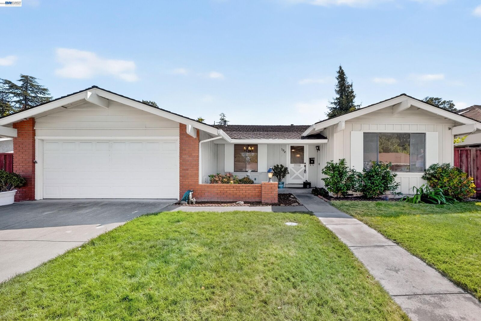 Property Photo:  7918 Hillsboro Ct  CA 94588 