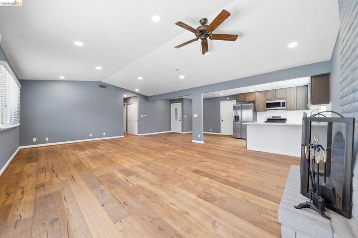 Property Photo: 1055 Fox Meadow Way CA 94518