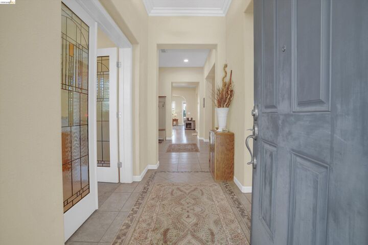 Property Photo:  2345 Cobalt Ln  CA 94513 