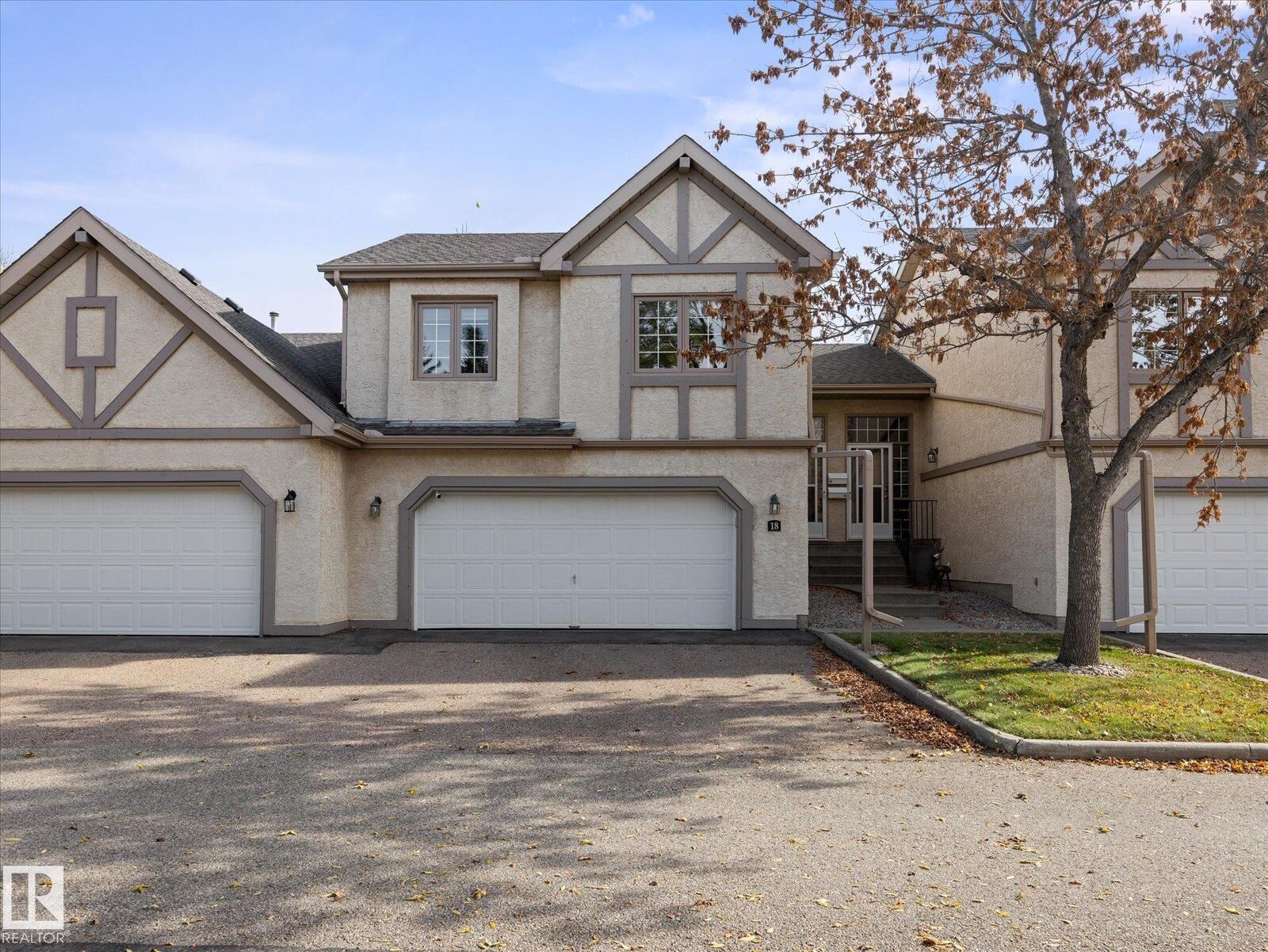 Property Photo:  57A Erin Ridge Drive 18  AB T8N 6G1 